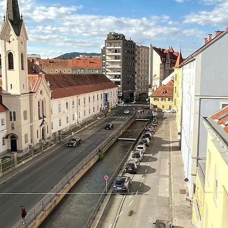 Cozy City Center Apartment Graz Exterior photo
